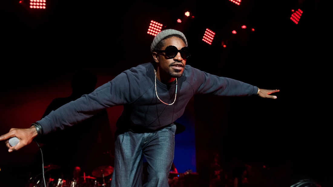 Andre 3000 Performance